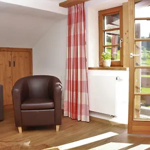 https://landhaus-alpenhof.com-bavaria.com